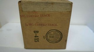 American Flyer =703 Box Of 1/2 Section Of Curved Track