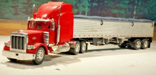 G / LGB 1:32 Scale - Peterbilt Red/Silver Long Hauler Covered Grain Truck 2
