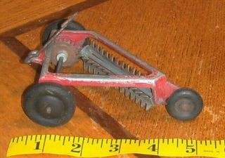 Slik Toy Farm Implement Toy Red Hay Rake Vintage Case Ih Tractor John Deere
