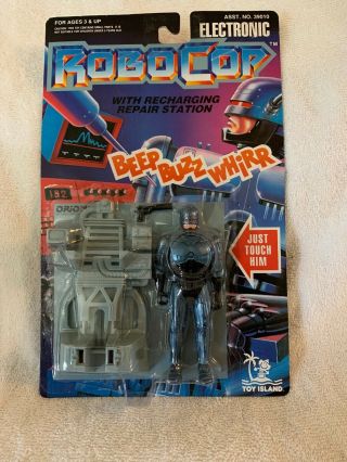 1993 Toy Island Robocop 4.  75 " With Recharging Repair Station