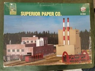 Walthers - Cornerstone - Superior Paper Company Kit - Ho Scale