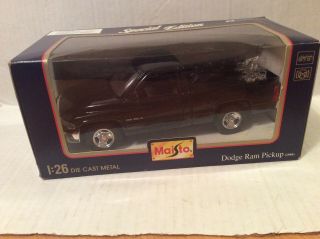 Maisto 1995 Dodge Ram Pickup 1/26