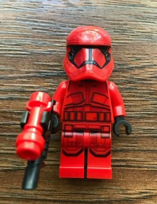 Official Lego Star Wars - Sith Trooper Minifigure From Set 75256