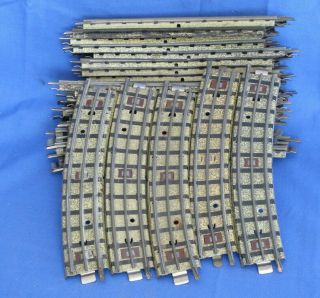 Hornby Dublo 3 Rail Track 6 Sections Eda1½ [3711] Half Curved.  5.  75 " Wide Tabs