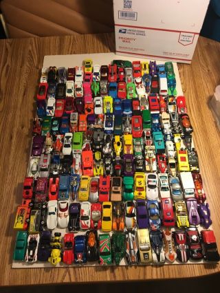 150 Plus Hot Wheels Matchbox And Other Brands