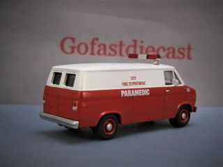 1977 Chevy City Fire Department Paramedic Van Ambulance 1/64 collectible model 2