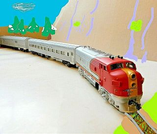 Diesel Locomotive Modelpower Santa Fe Passenger Car Train Set - Ho