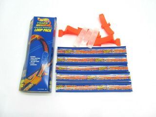 Vintage 1996 Hot Wheels Mattel Track System Loop Pack Accessory Open Box Flames