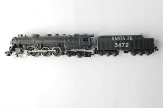 N Scale Con - Cor Santa Fe 4 - 6 - 4 Powered Steam Locomotive 3472