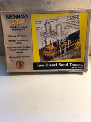 Bachman Plus Two Diesal Sand Towers.  Ho Scale