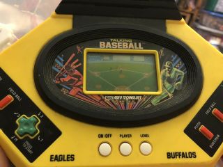 Talking Vintage Handheld Game Baseball Eagles Buffalos Vtech