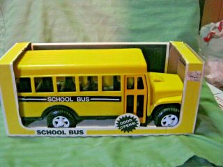 Vintage American Plastic Toys 13 " School Bus 1970s Collectible Made In Usa 7402