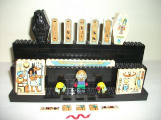 Lego Adventurers Pharaoh Hotep With 2 Sarcophagus & Detail Parts With Spider And