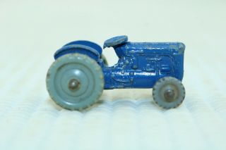 Dublo Dinky Toys No 069 Massey - Harris - Ferguson Tractor - England 2nd Posted