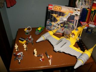 2015 Lego Star Wars Set 75092 Naboo Starfighter