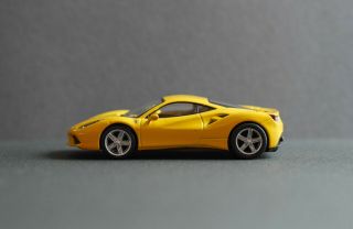 Kyosho Ferrari 488 Gtb 1/64 Diecast Yellow 2015 Assembled