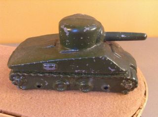 Vintage Antique Old Green Military Cast Metal Toy Tank W/ Canon