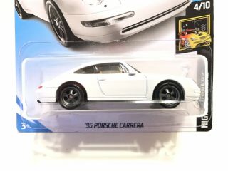 Last One Hot Wheels ‘96 Porsche Carrera White W/real Riders Custom