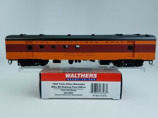 Ho Walthers 932 - 9201 Milw Twin Cities Hiawatha Rpo Post Office Passenger Car