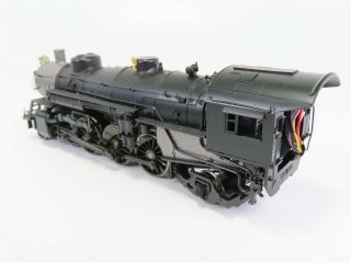 HO Scale Athearn Genesis G9040 Undecorated USRA 4 - 6 - 2 Light Steam Locomotive 3