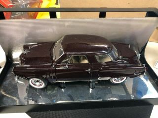 Highway 61 1951 Studebaker Champion Coupe Brown 1:18 Diecast Model Car 3853