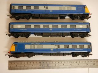 Triang Oo Gauge Br,  Blue Pullman Diesel Power Unit And Coaches