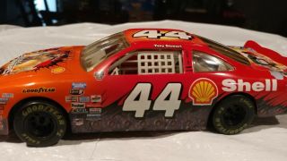 44 Tony Stewart Action 1:24 Grand Prix 1998 Hasbro Small Soldiers & Shell