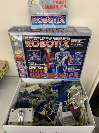 Robotix Life - Size Robot Commander Learning Curve Toys Book Figure