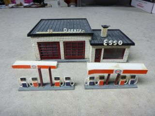 Ho Building Built - Esso Gas Service Station
