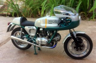 1977 Ducati 750 Ss Silver - Blue Extremely Rare 1:12 Minichamps 122120750 Iob