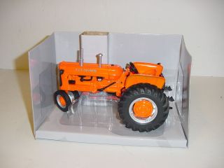 1/16 Allis Chalmers D - 17 " High Detail  Orange Chrome " Tractor Nib