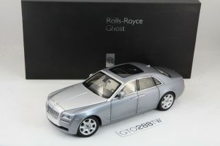 Kyosho Hi - End 1:18 Scale Rolls - Royce Ghost (jubilee Silver) Die - Cast 08801s