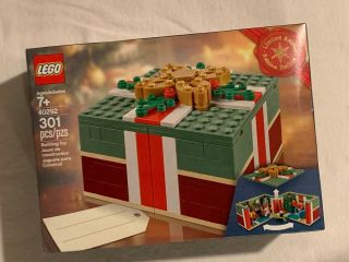 Lego Limited Edition Set 40292 Christmas Holiday Present - Brand New/ Nib