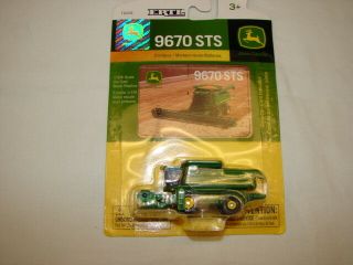 Ertl Farm Tractor Toy 1:64 Scale John Deere Combine 9670 Sts In Pack