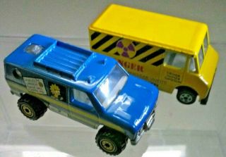Hot Wheels The Simpsons Family Van 1977 And Homer Simpson Delivery Truck 1976