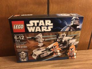 - Lego 7913 Clone Trooper Battle Pack