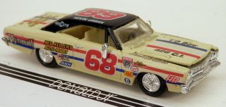 Racing Champions 1968 Plymouth Gtx Off - White Color 