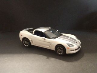 2013 Corvette Z06 60th Anniversary Limited Edition Adult Collectible 1/64 Scale
