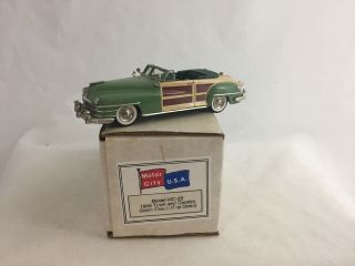 1/43 Motor City Usa 1948 Chrysler Town And Country,  Green,  Top Down,  Mc - 22