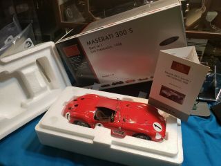 1956 Maserati 300s Red 1/18 Diecast Model Car By Cmc 105 Car