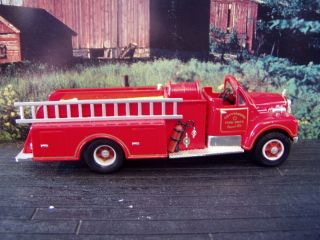 Mack B - Open Pumper 1996 Corgi 1:50 Scale 52602 Gettysburg Fire Department