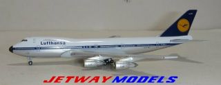 USED: 1:500 STARJETS LUFTHANSA BOEING B 747 - 200 D - ABYJ MODEL AIRPLANE SJDLH118 2