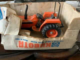 Farm Toy Collectible Tractor 1:16 Scale Models Kubota 160 L2850