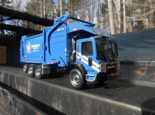 First Gear 1/34 Republic Mack Terrapro Front Loader Garbage Truck Diecast