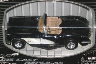 1957 Black Chevrolet Corvette Diecast Car 1:24 Scale Motomax