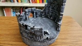 Fantasy Terrain 28mm Ruined Tower Dwarven Forge