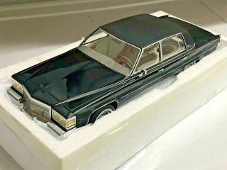 Mega Rare 1982 Cadillac Fleetwood Brougham Black 1:18 Scale Bos187 Best Of Show