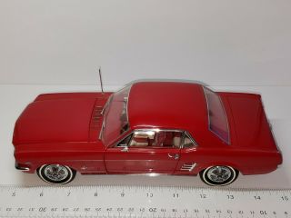 1/18 CLASSIC CARLECTABLES 1966 RIGHT HAND DRIVE FORD MUSTANG RED PONY INTERIOR 3