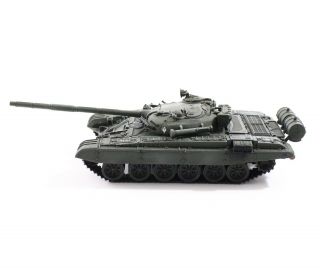 Russian T - 72m Battle Tank 348 Built Model 1:72 Scale Plastic & Diecast 5 "