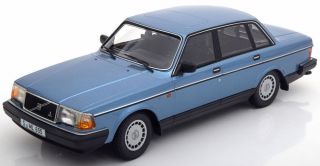 Minichamps 1986 Volvo 240 Gl Metallic - Blue 1:18 Last One
